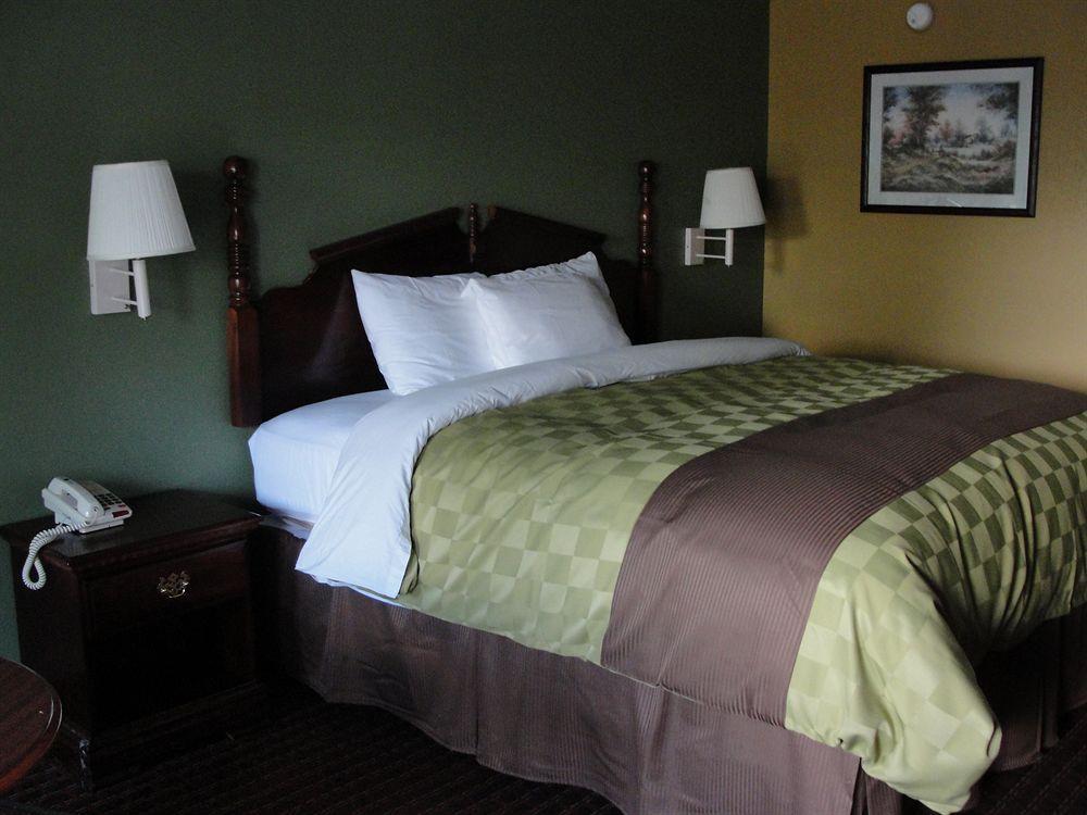 Executive Inn Opp Extérieur photo