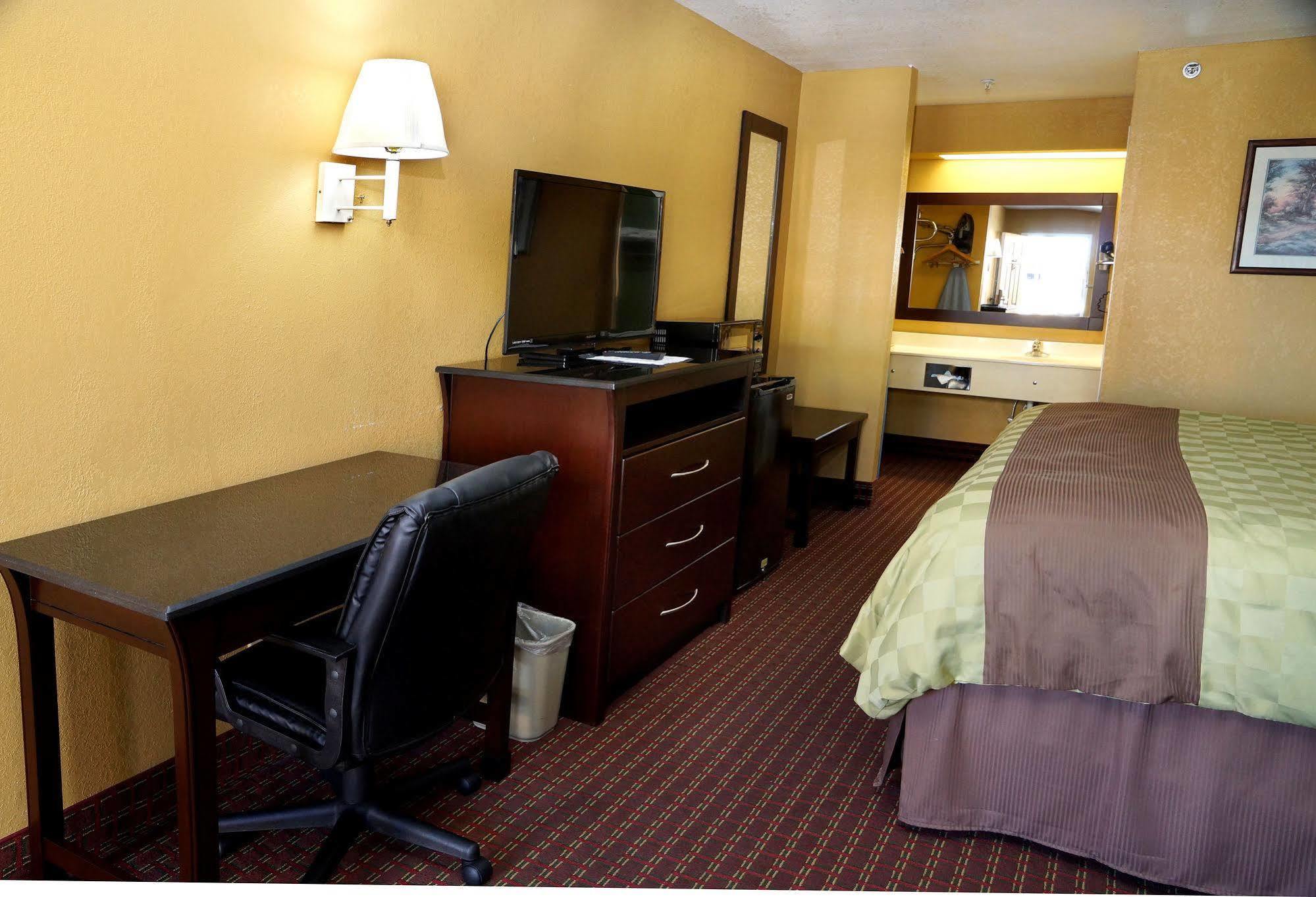 Executive Inn Opp Extérieur photo