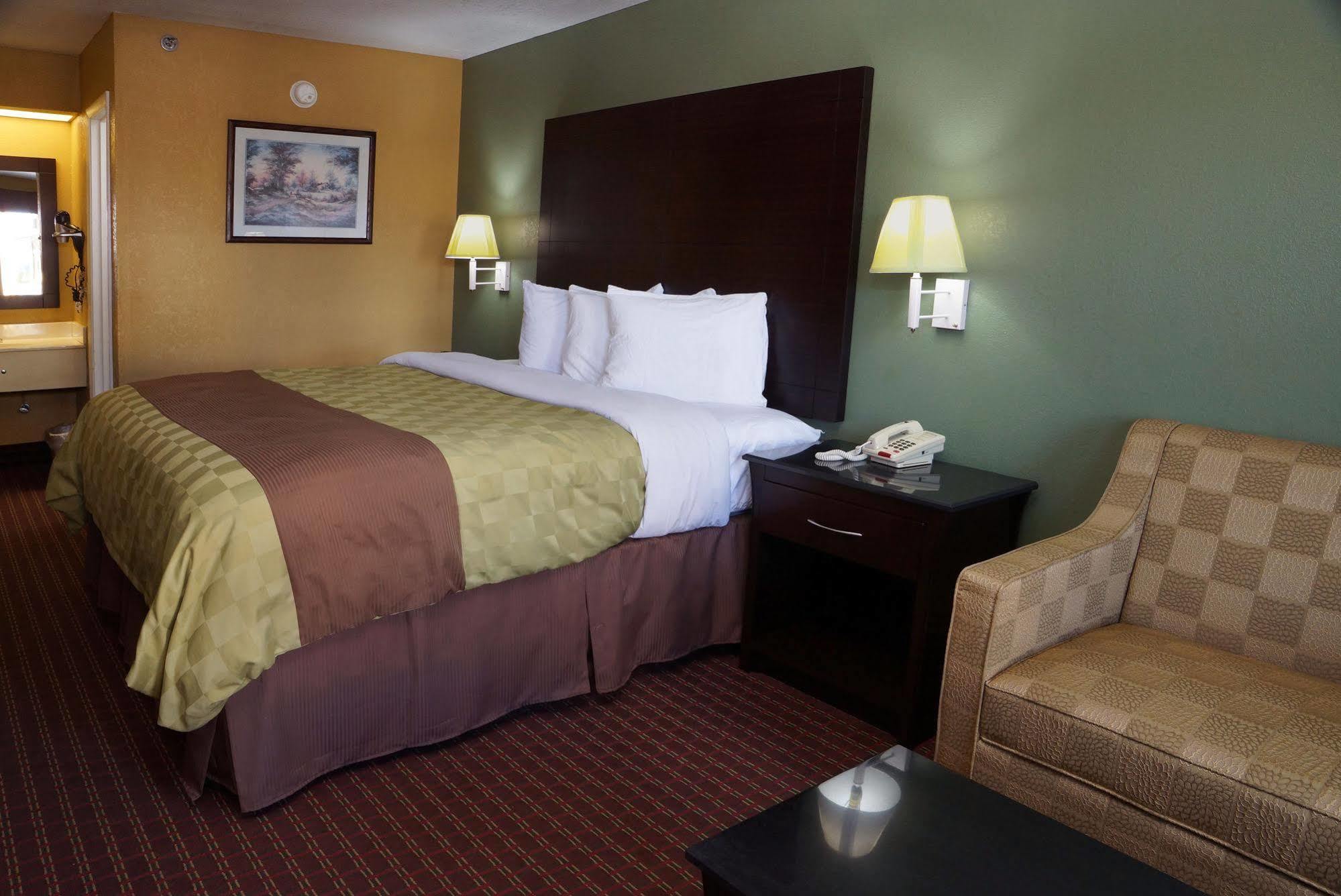 Executive Inn Opp Extérieur photo